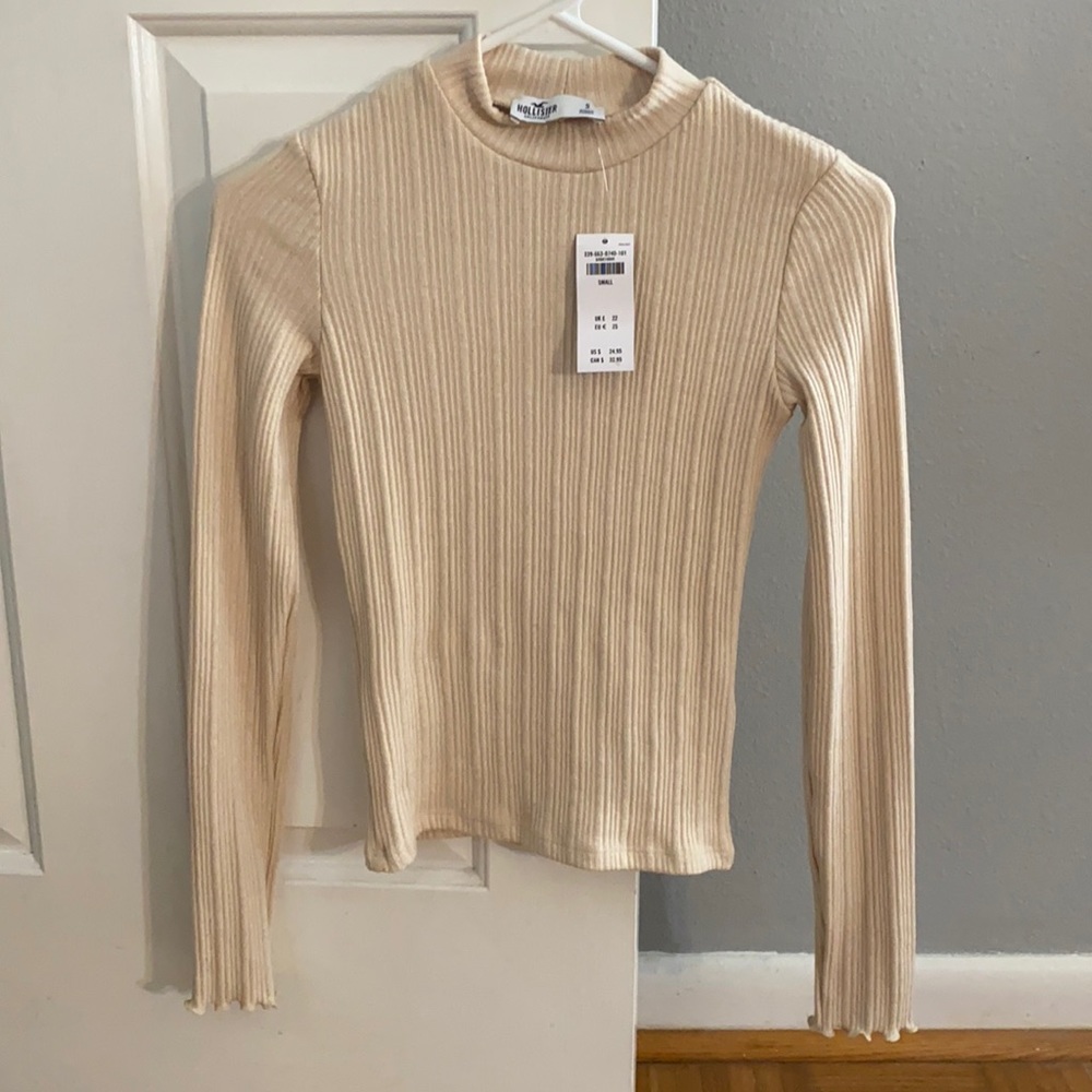 Cream Hollister mock neck long sleeve
